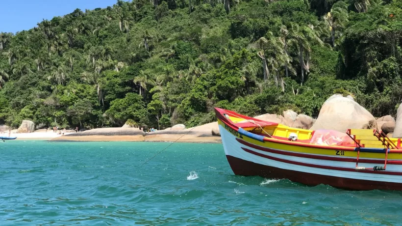 imagem ilha do Campeche em Florianópolis