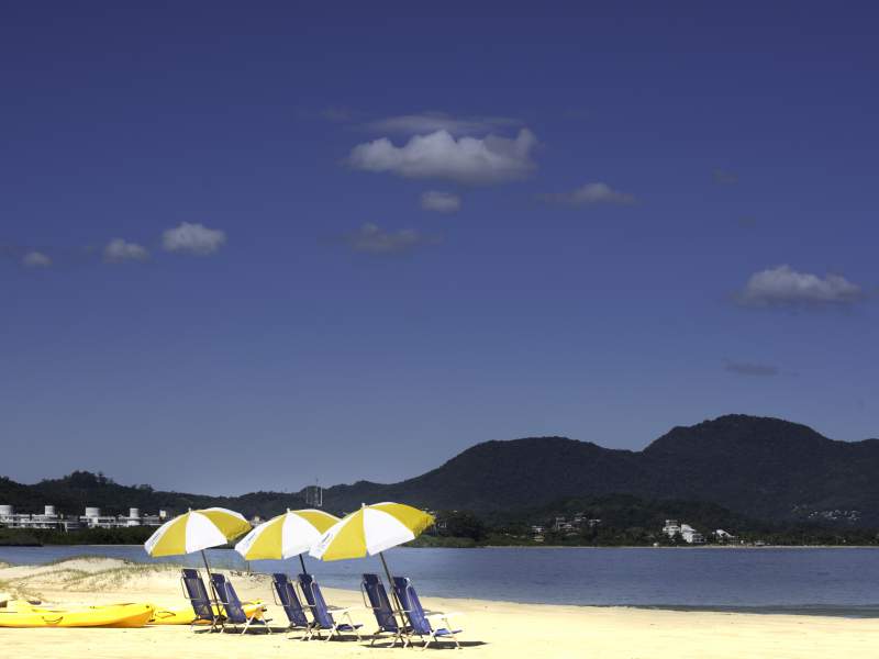 Praia de Ponta das Canas hotel em Florianópolis